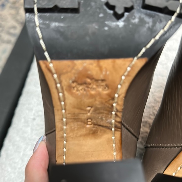 Coach heeled booties - Picture 7 of 9